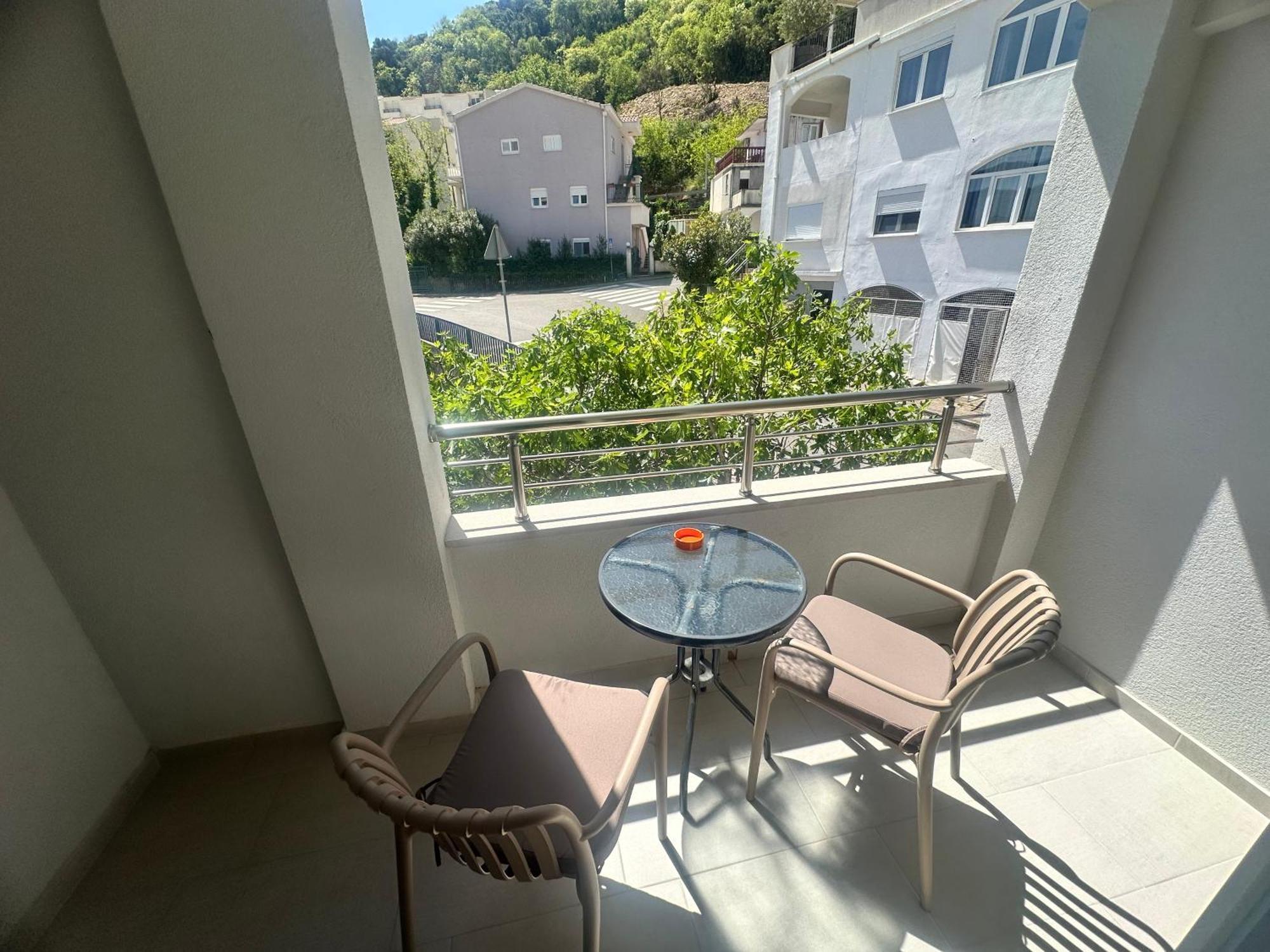 Apartments Manojlovic ブドヴァ エクステリア 写真